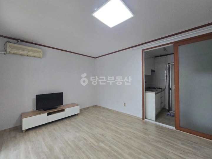 대전광역시 동구 용전동 원룸 사진 1