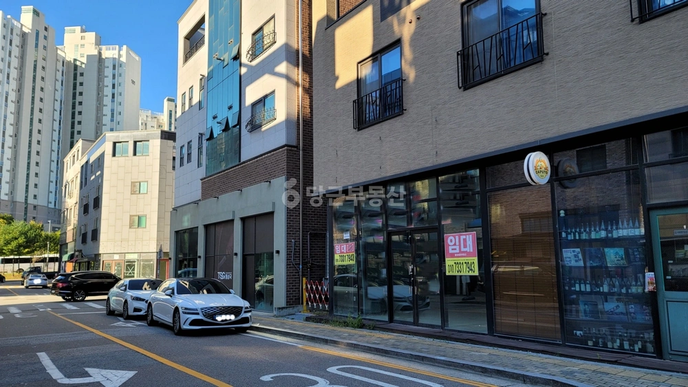 충청남도 천안시 서북구 불당동 상가 사진 1