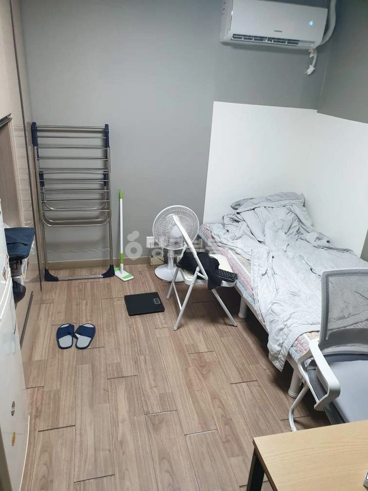 서울특별시 마포구 연남동 원룸 사진 1