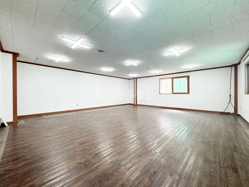 대전광역시 서구 탄방동 사무실 사진 1