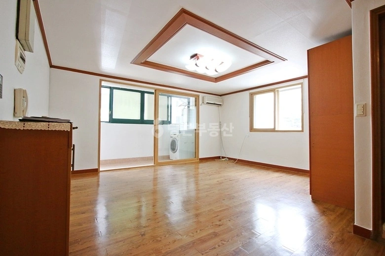 서울특별시 강남구 역삼동 원룸 사진 1