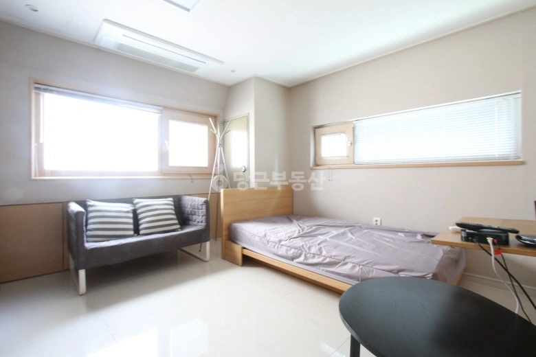 서울특별시 강남구 논현동 원룸 사진 1