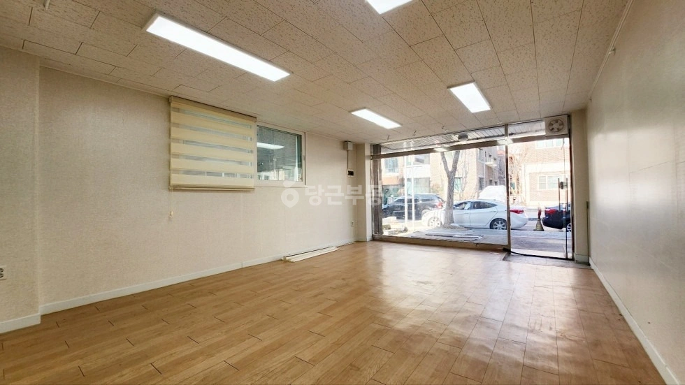 경기도 고양시 일산동구 정발산동 상가 사진 1