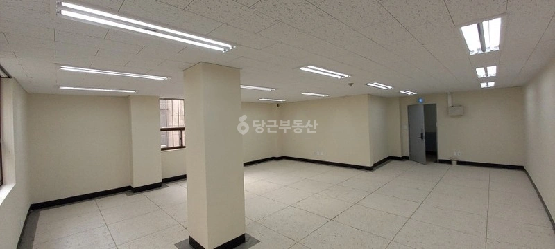 서울특별시 강남구 논현동 사무실 사진 1