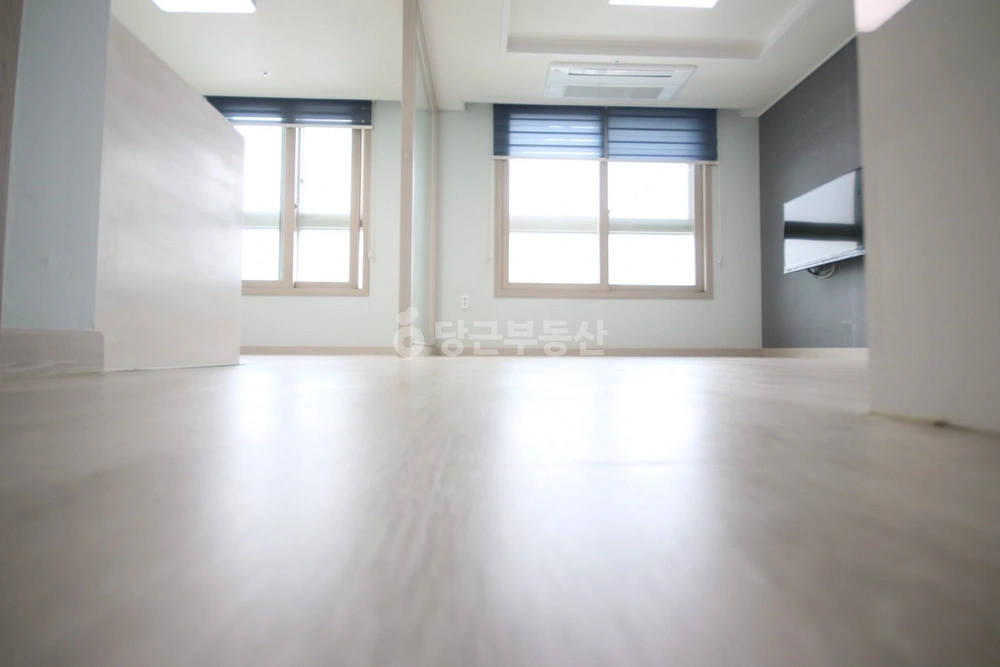 대전광역시 유성구 봉명동 아파트 사진 1