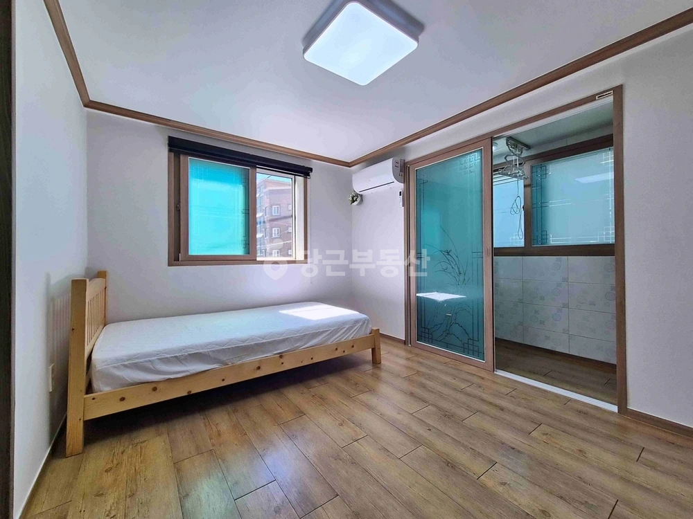 대전광역시 중구 대사동 원룸 사진 1
