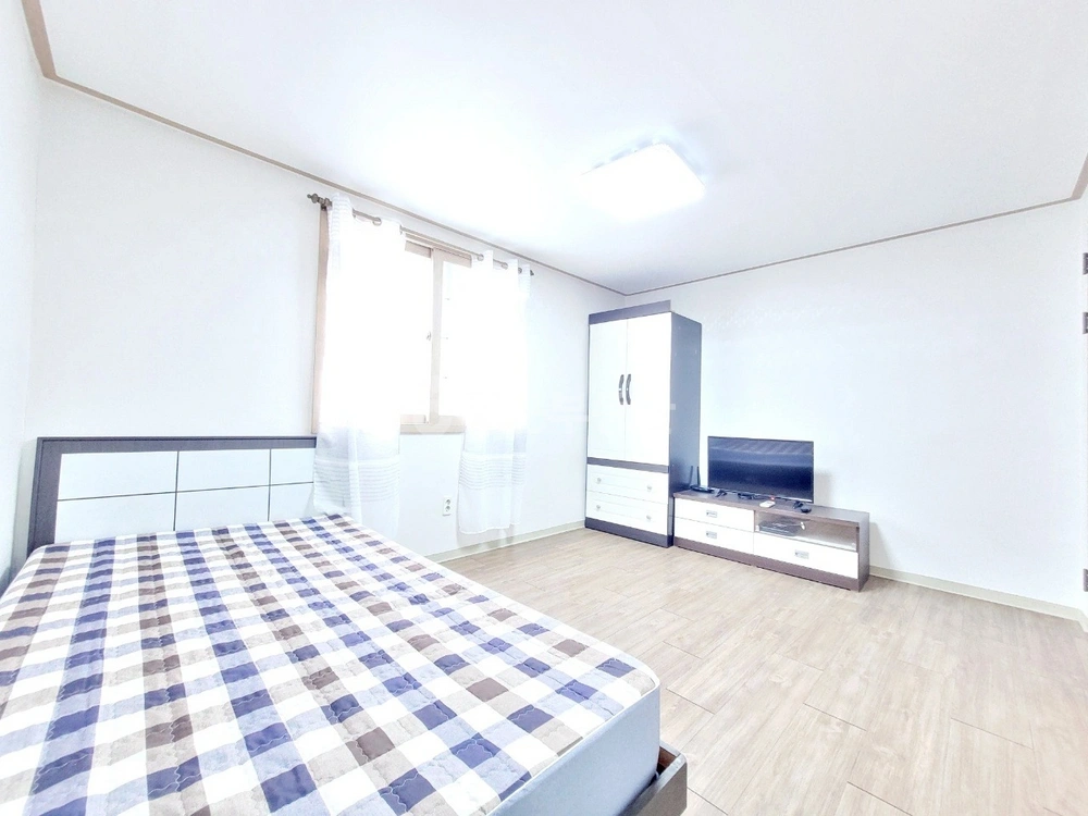 부산광역시 동래구 온천동 원룸 사진 1
