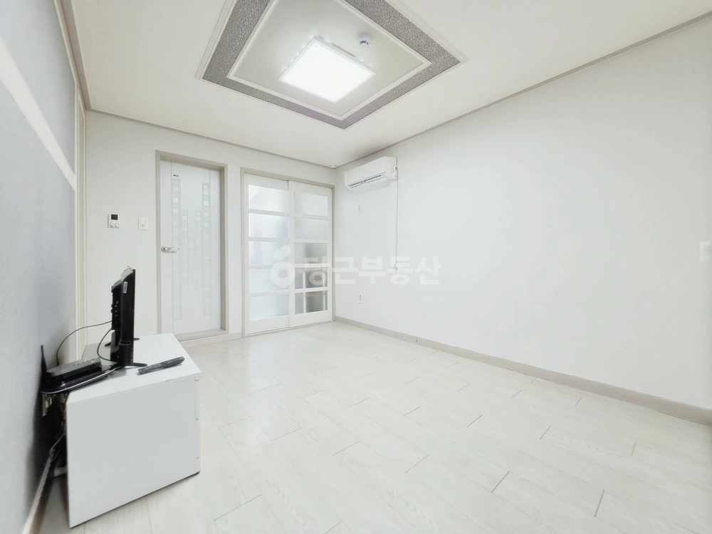 대구광역시 남구 대명동 원룸 사진 1