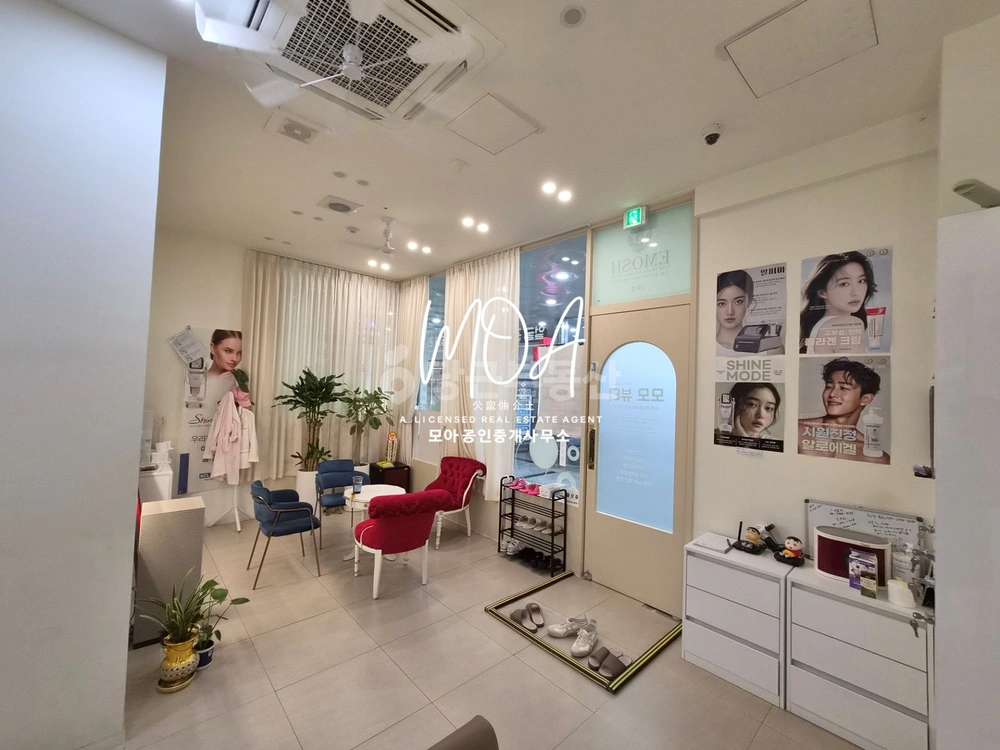 전남광주통합특별시 북구 운암동 상가 사진 1