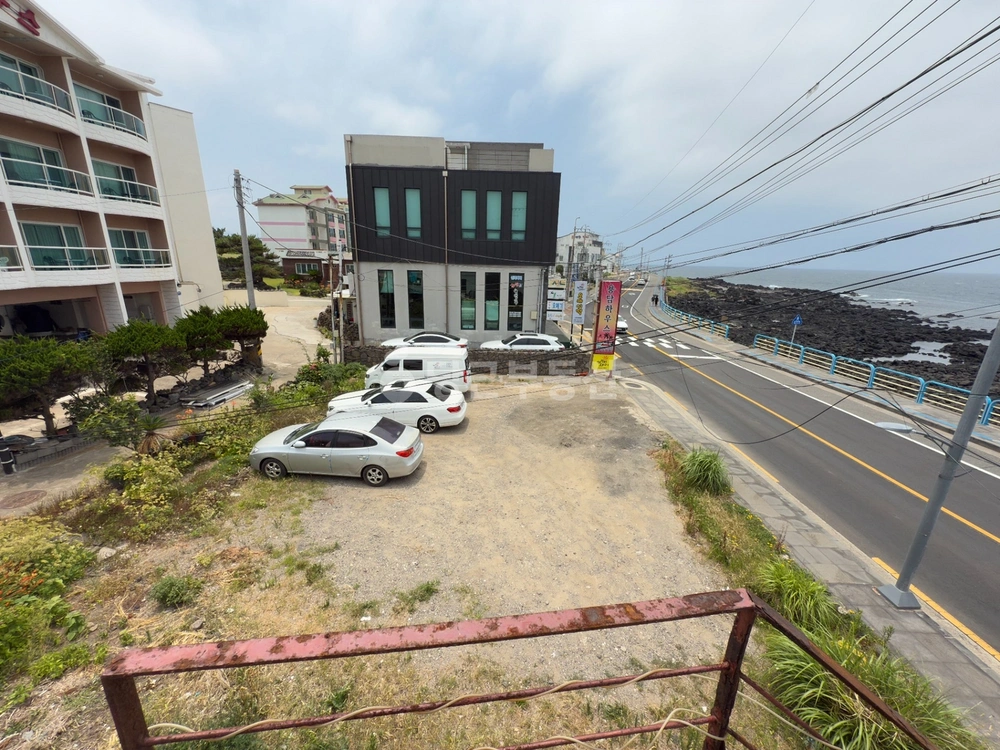 제주특별자치도 제주시 용담삼동 토지 사진 1