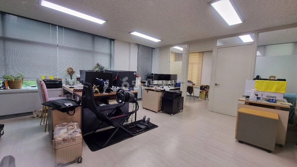 서울특별시 강남구 논현동 사무실 사진 1