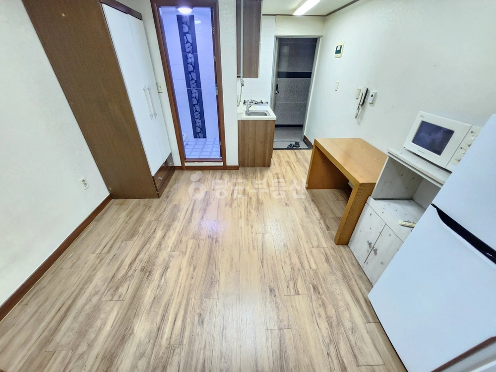 경기도 수원시 권선구 곡반정동 원룸 사진 1
