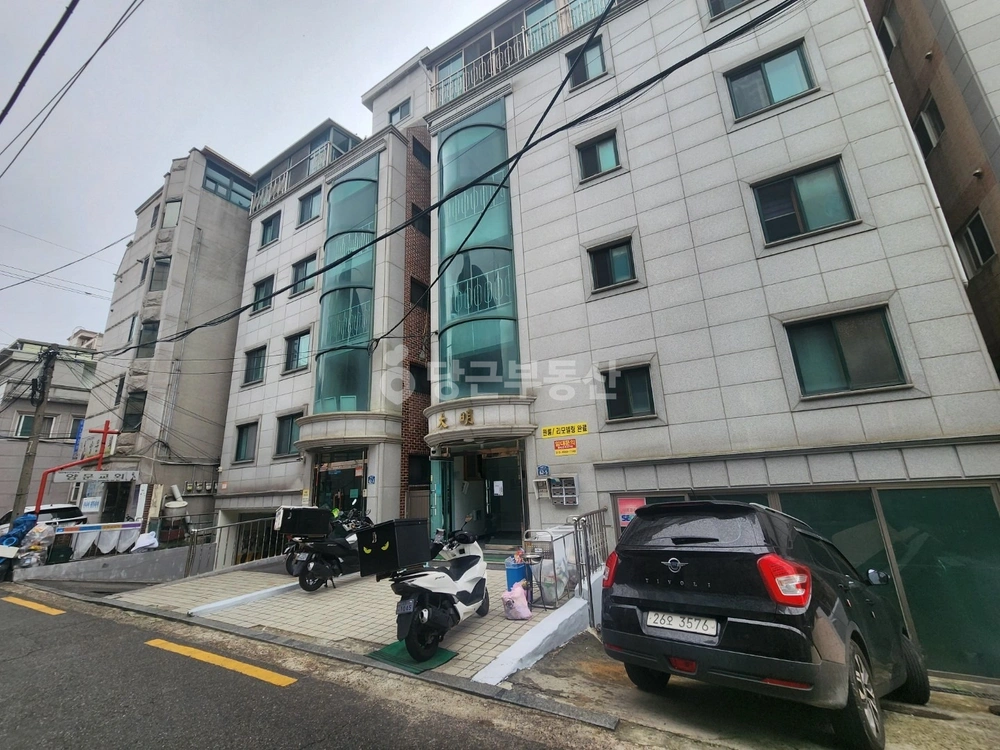 서울특별시 관악구 신림동 건물 사진 1