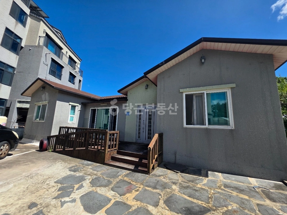 제주특별자치도 제주시 노형동 단독/전원주택 사진 1