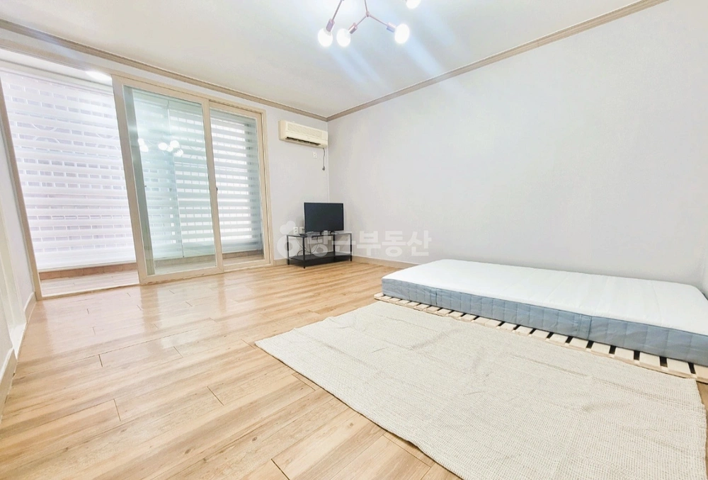 울산광역시 남구 삼산동 원룸 사진 1