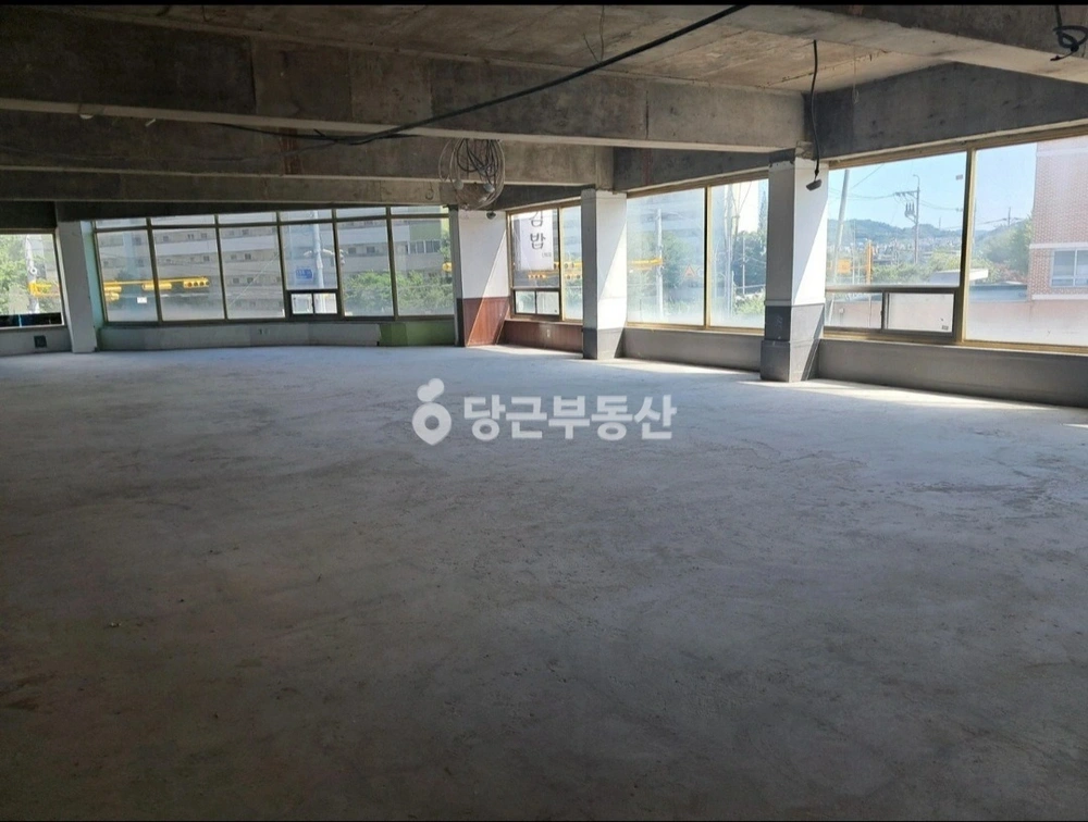 충청남도 천안시 동남구 신방동 상가 사진 1