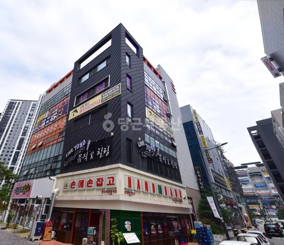 충청남도 천안시 서북구 불당동 상가 사진 1