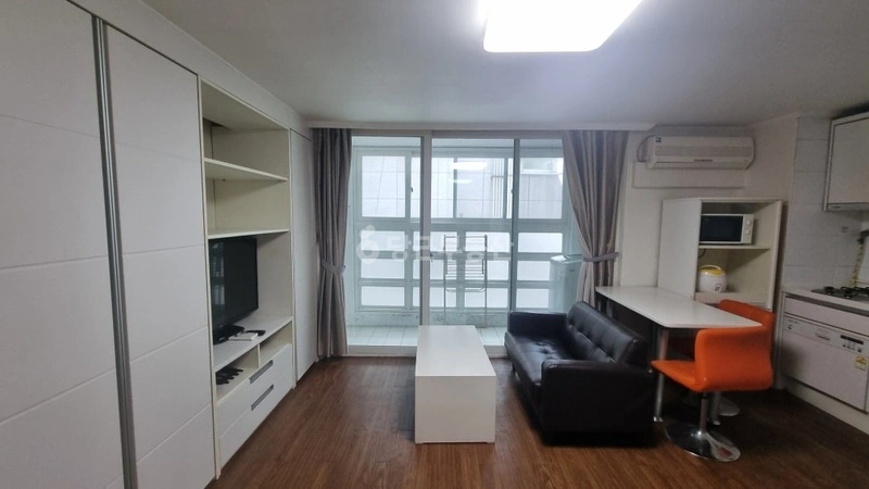 서울특별시 강남구 역삼동 원룸 사진 1