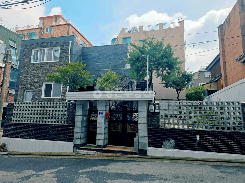 서울특별시 중랑구 망우동 단독/전원주택 사진 1