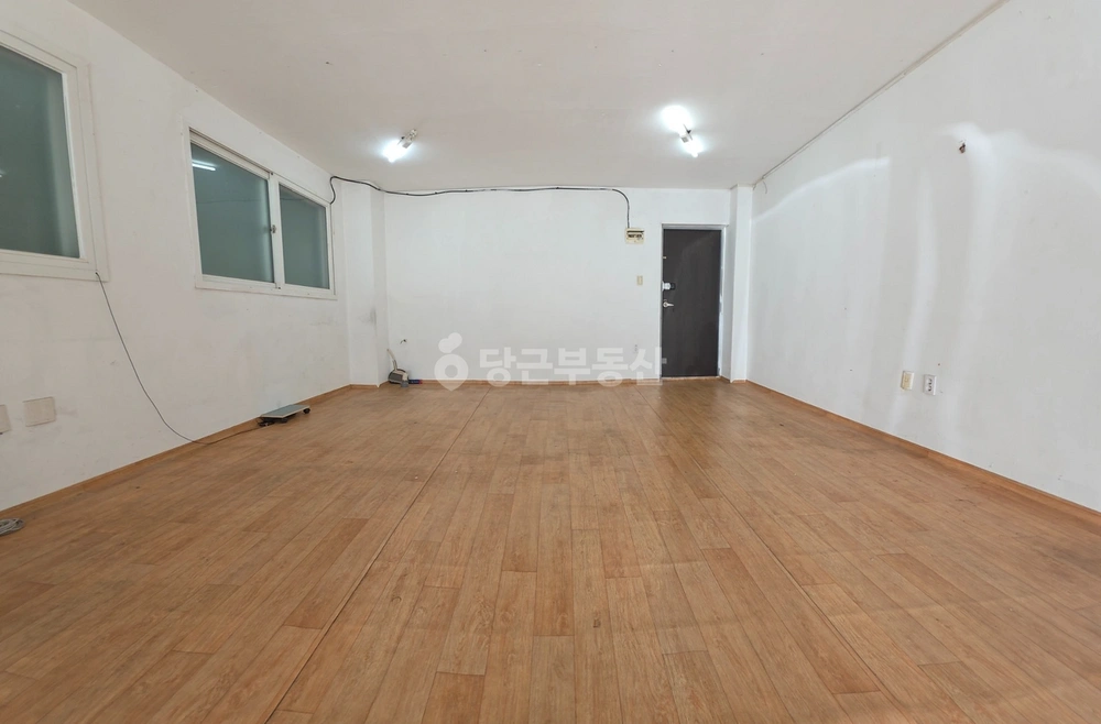 경기도 수원시 권선구 곡반정동 상가 사진 1
