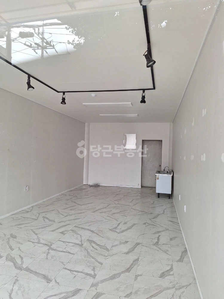 대전광역시 중구 산성동 상가 사진 1