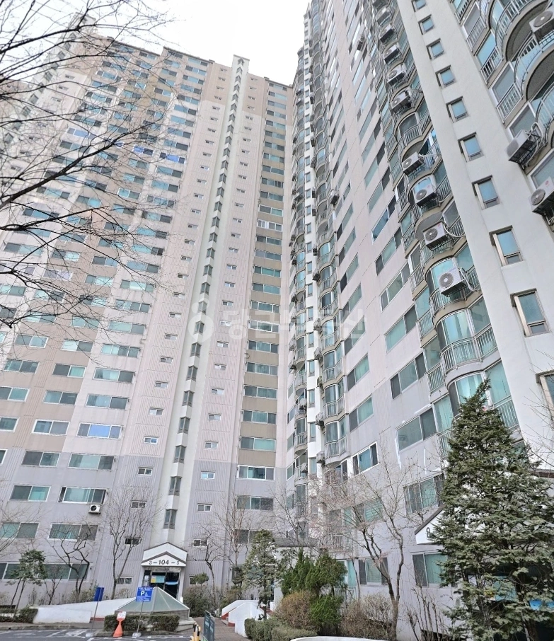 서울특별시 관악구 봉천동 아파트 사진 1