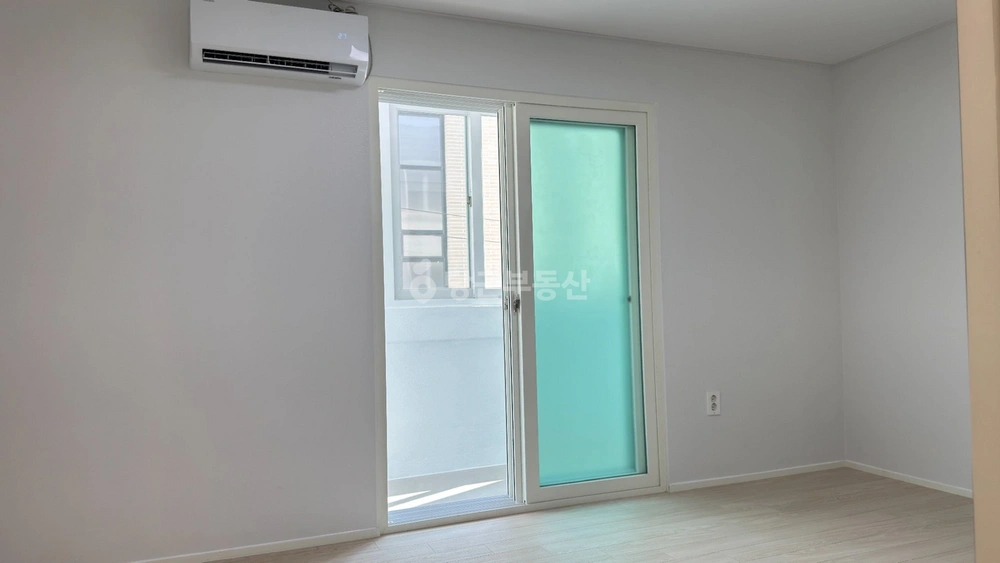 제주특별자치도 서귀포시 서홍동 빌라(투룸 이상) 사진 1