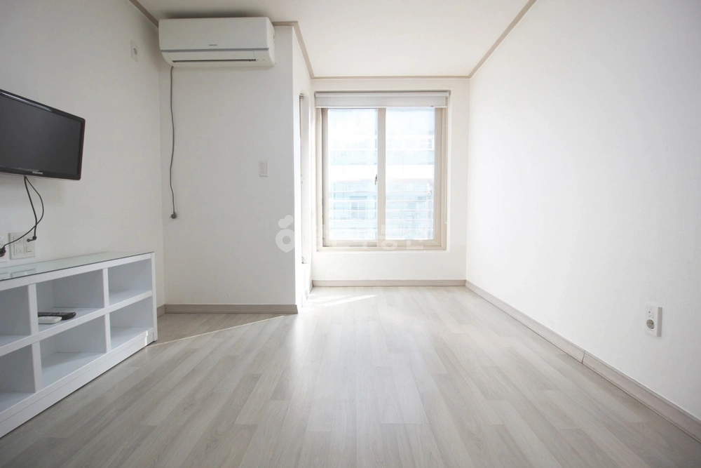 대전광역시 서구 둔산동 아파트 사진 1