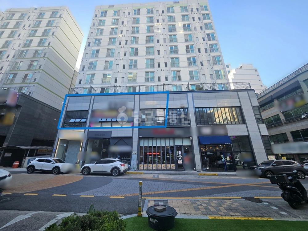 대전광역시 서구 둔산동 상가 사진 1