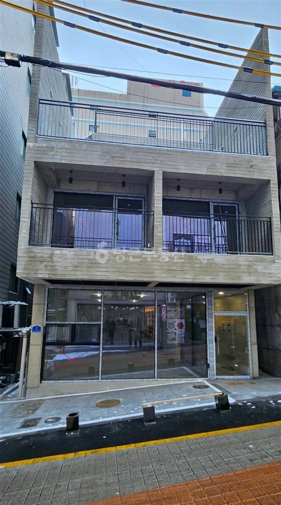 경기도 성남시 수정구 신흥동 상가 사진 1
