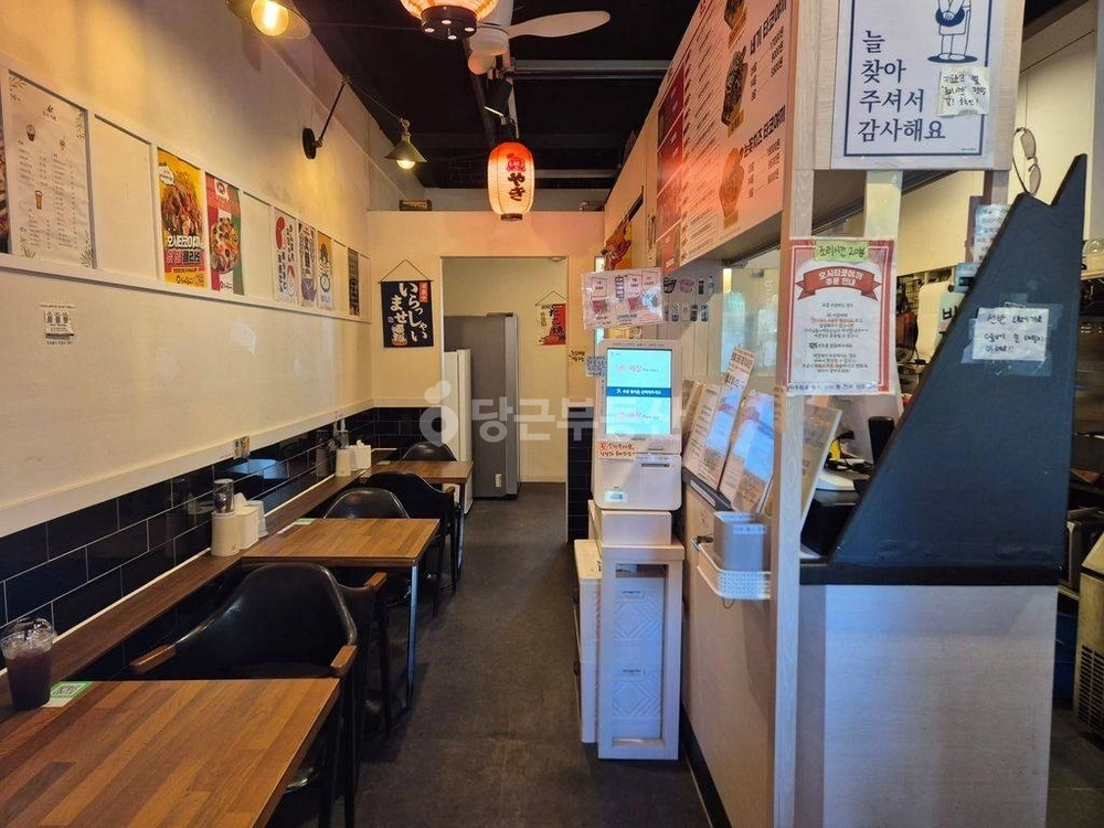 경기도 수원시 영통구 영통동 상가 사진 1