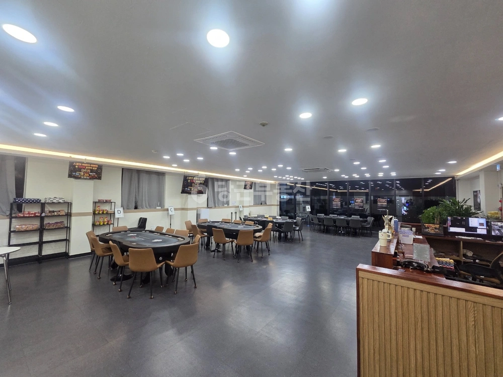 충청남도 천안시 서북구 두정동 상가 사진 1