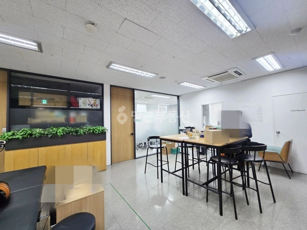 서울특별시 강남구 역삼동 사무실 사진 1
