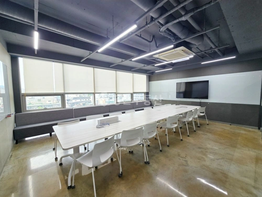서울특별시 강남구 역삼동 사무실 사진 1