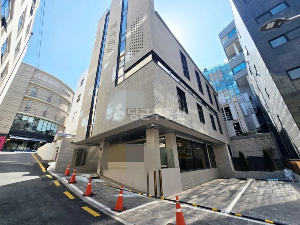 서울특별시 강남구 논현동 사무실 사진 1