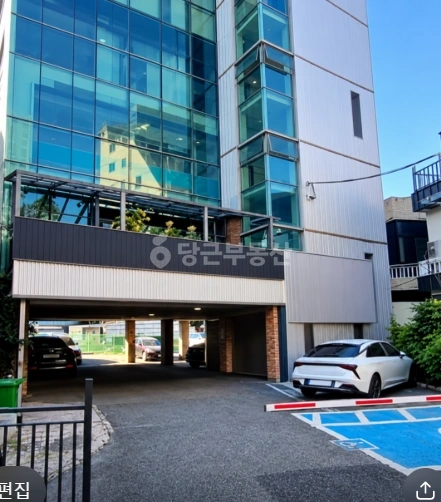 부산광역시 연제구 연산동 상가 사진 1