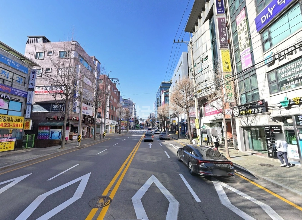 서울특별시 송파구 방이동 상가 사진 1