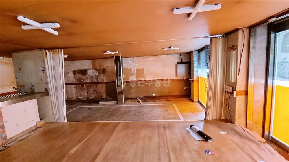 서울특별시 서초구 양재동 상가 사진 1