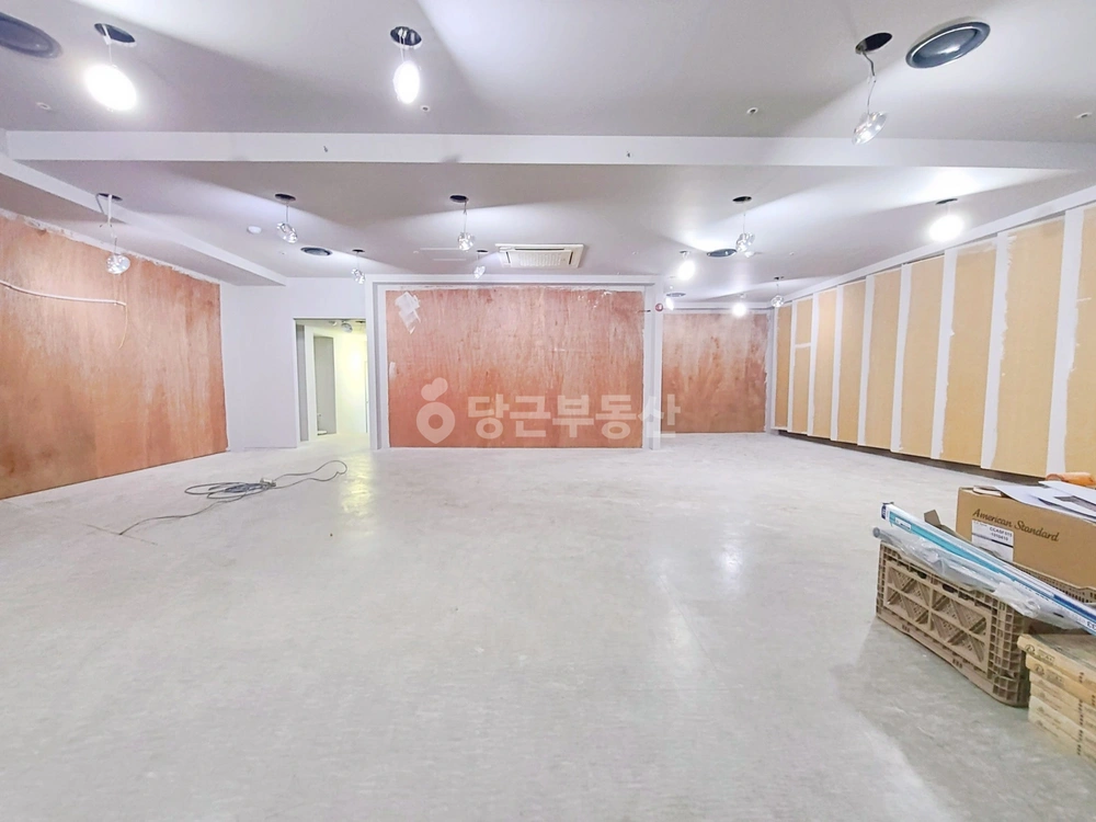 서울특별시 강남구 논현동 상가 사진 1