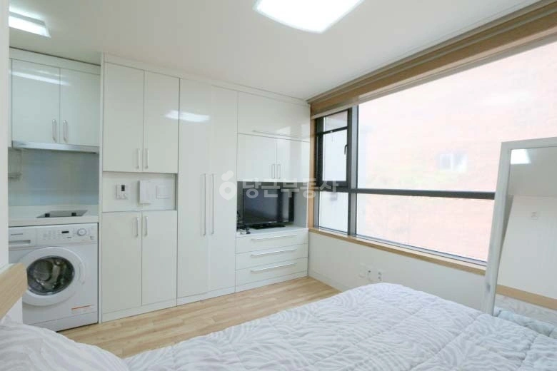 서울특별시 강남구 역삼동 원룸 사진 1