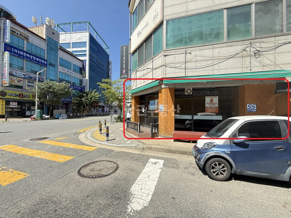 대전광역시 서구 월평동 상가 사진 1