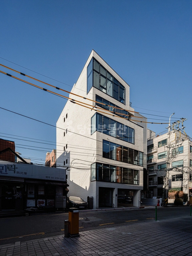 서울특별시 강남구 도곡동 건물 사진 1