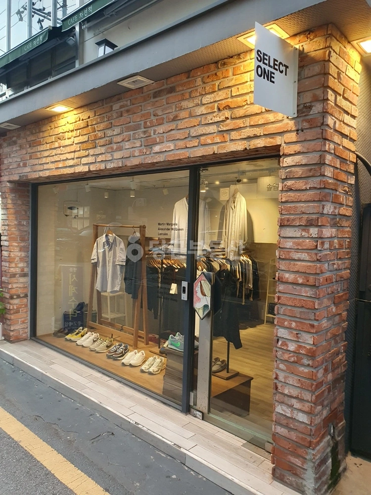 서울특별시 강남구 신사동 상가 사진 1