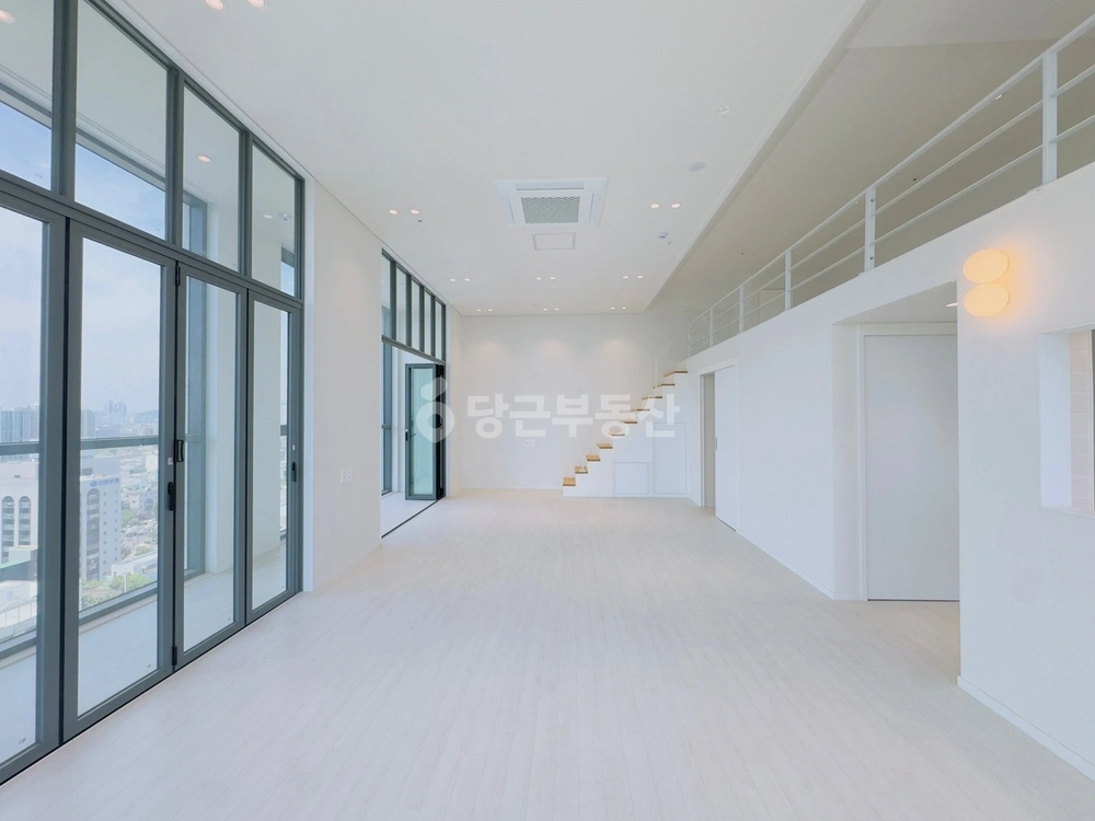 경기도 수원시 팔달구 인계동 원룸 사진 1