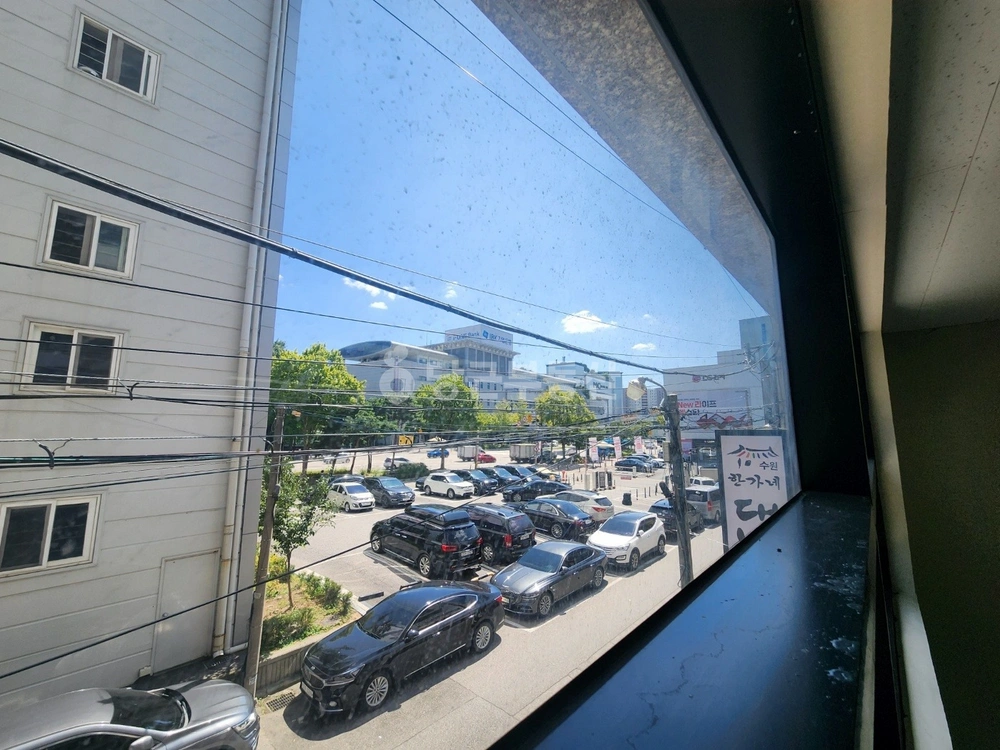 경기도 수원시 권선구 세류동 상가 사진 1