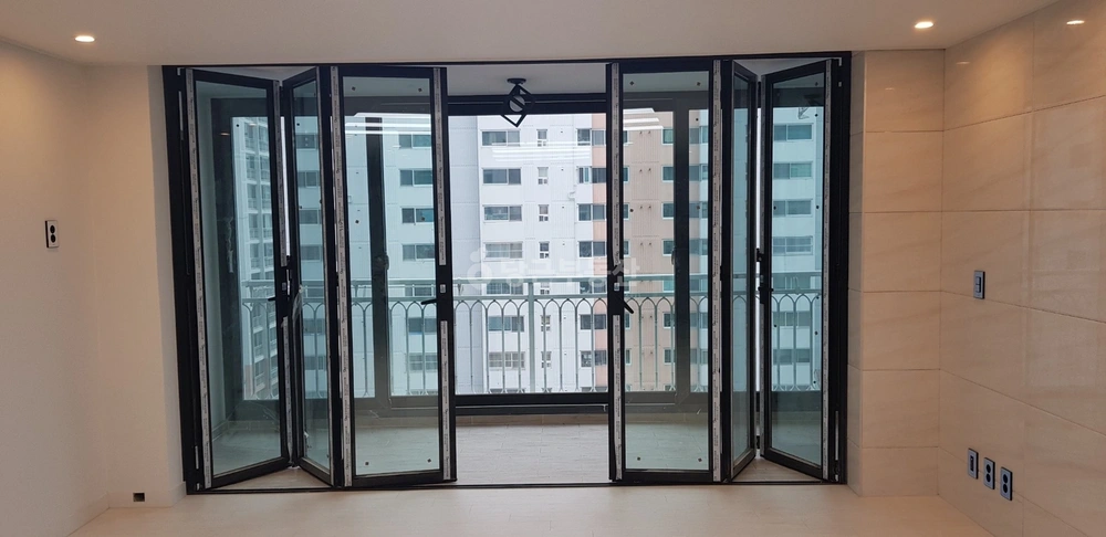 부산광역시 북구 화명동 아파트 사진 1
