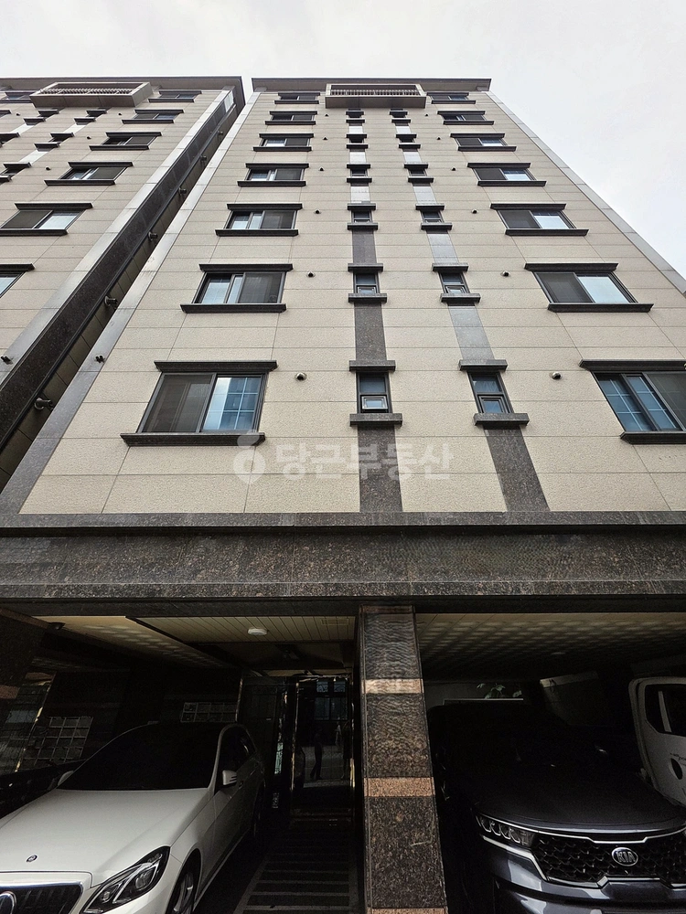 부산광역시 연제구 연산동 건물 사진 1