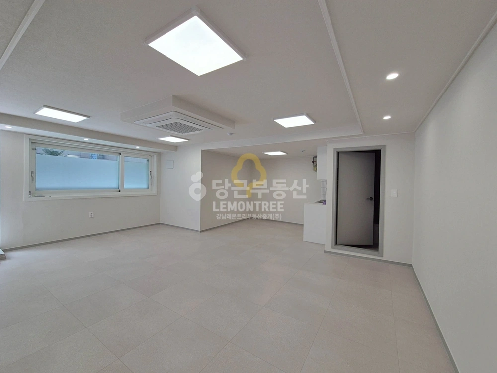 서울특별시 강남구 신사동 사무실 사진 1