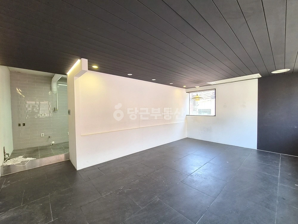 서울특별시 서대문구 대현동 상가 사진 1