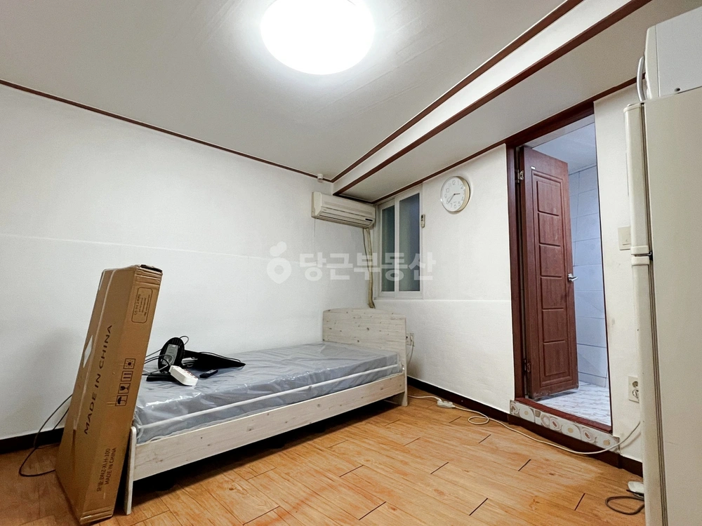 서울특별시 서대문구 창천동 원룸 사진 1